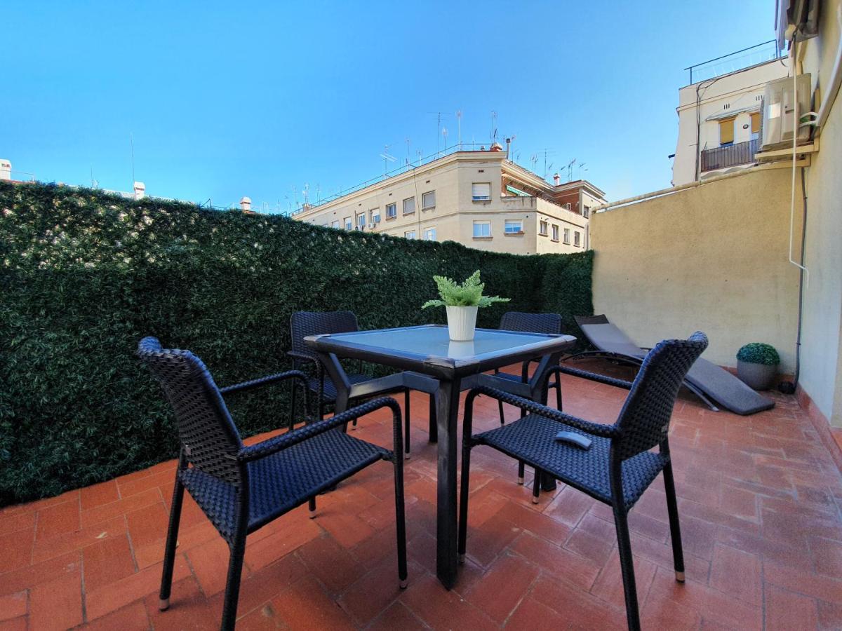 Penthouse In Sagrada Familia Apartment Barcelona Luaran gambar